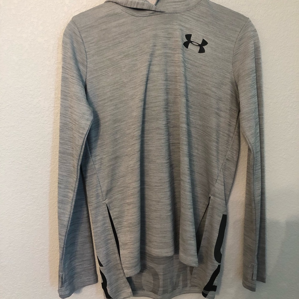 Girls Under Armour Top
